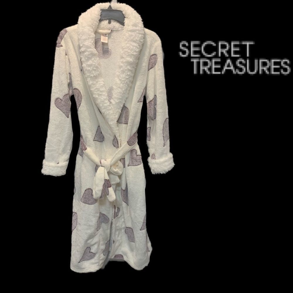 New Secret Treasures Hearts Winter White Superminky Sleep Robe - Medium - Picture 2 of 10